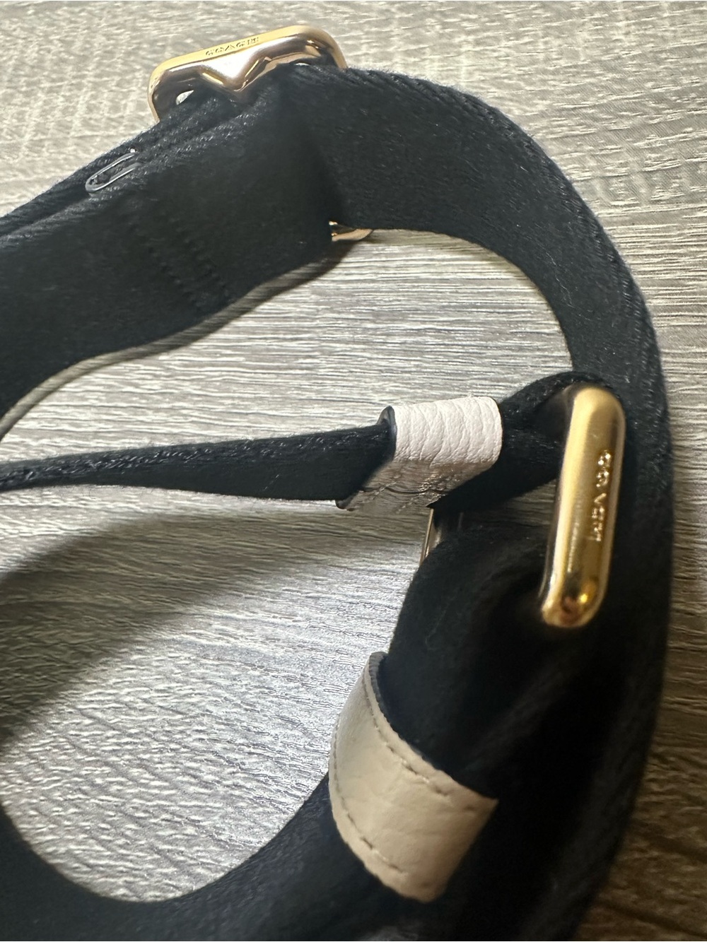 COACH Black Canvas REPLACEMENT STRAP, Cream Leather Gold Hardware 42’´Adjustable - Picture 2 of 4